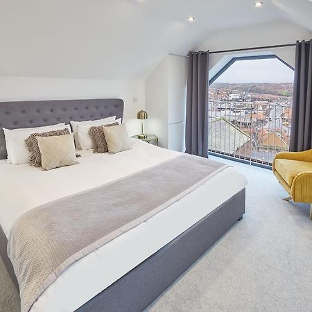 Host & Stay - The Penthouse, Hudsons Yard House Whitby Ngoại thất bức ảnh