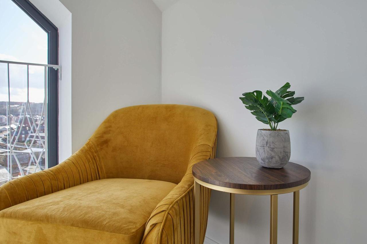 Host & Stay - The Penthouse, Hudsons Yard House Whitby Ngoại thất bức ảnh